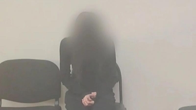 Школьницу отправили в изолятор после нападения с ножом в школе в Кодинске